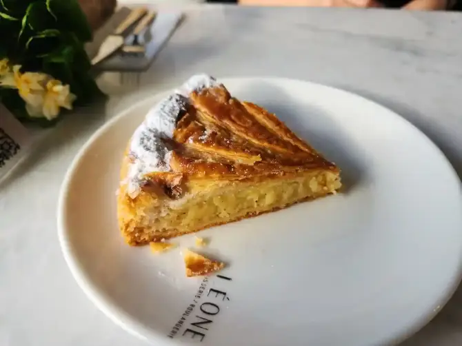 Léone Patisserie & Boulangerie URLA - İzmir Mekan Rehberi
