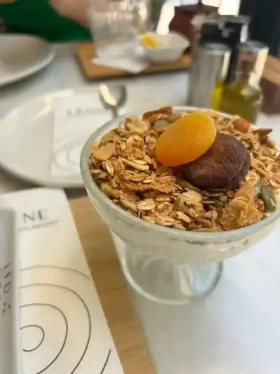 Léone Patisserie & Boulangerie URLA - İzmir Mekan Rehberi