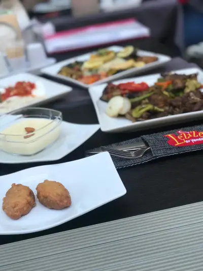 Lezize Ev Yemekleri fotoğraf 4 - İzmir Mekan Rehberi