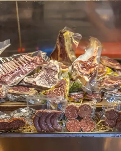 Lezz-Et Steakhouse fotoğraf 4 - İzmir Mekan Rehberi