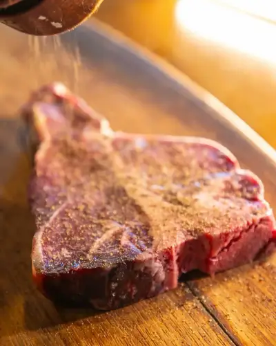 Lezz-Et Steakhouse fotoğraf 10 - İzmir Mekan Rehberi