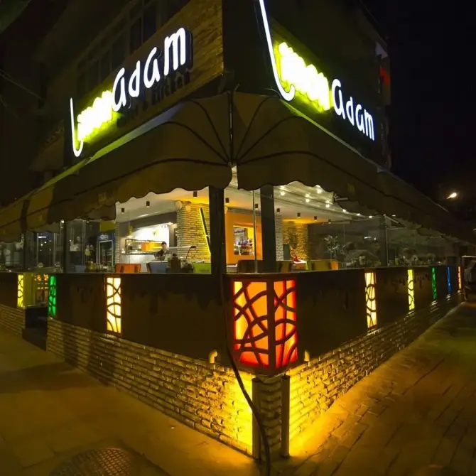 Limon Adam Cafe & Kitchen - İzmir Mekan Rehberi