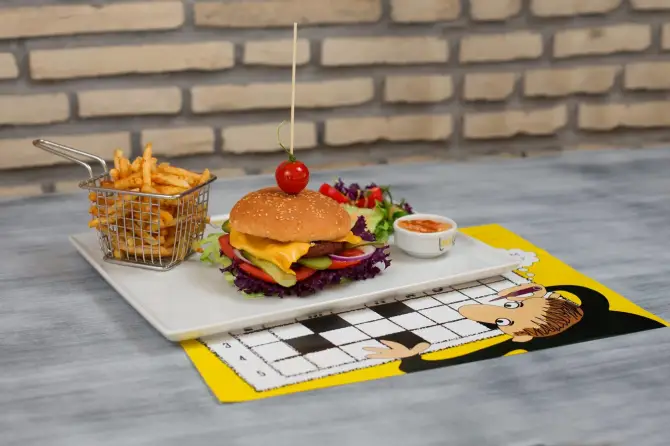 Limon Adam Cafe & Kitchen - İzmir Mekan Rehberi