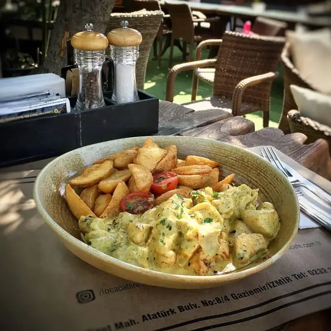 Loca Cafe Restaurant Nargile - İzmir Mekan Rehberi