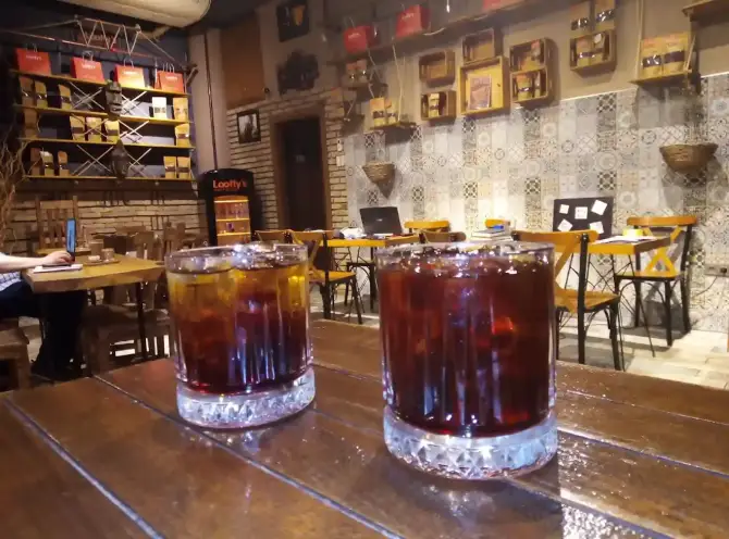 Looffy's Coffee & Roasting Çamdibi - İzmir Mekan Rehberi