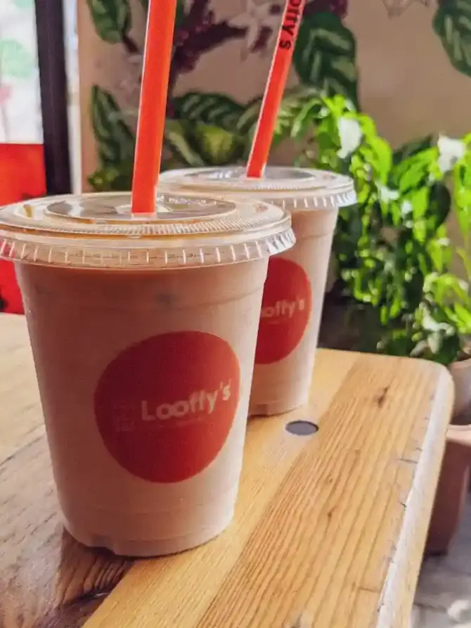 Looffy's Coffee & Roasting Çamdibi - İzmir Mekan Rehberi
