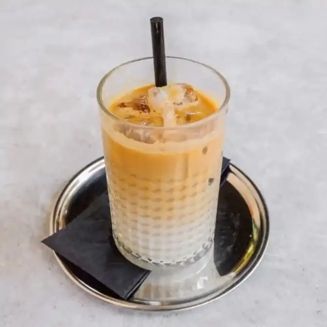 Looffy's Coffee & Roasting Çamdibi - İzmir Mekan Rehberi
