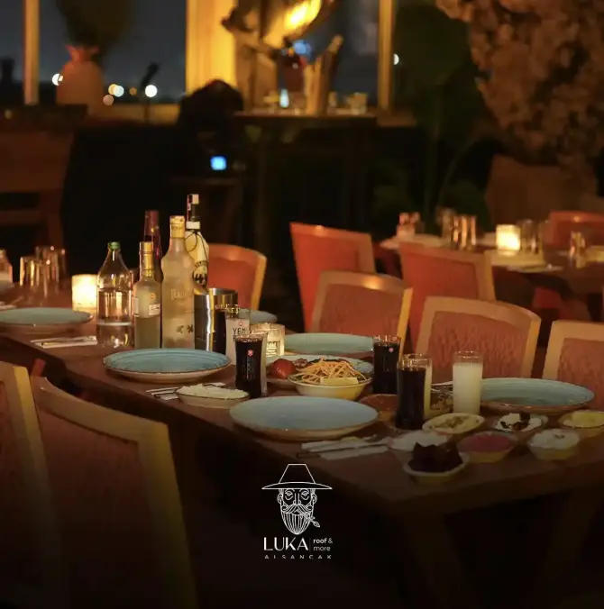 Luka Roof Bornova - İzmir Mekan Rehberi