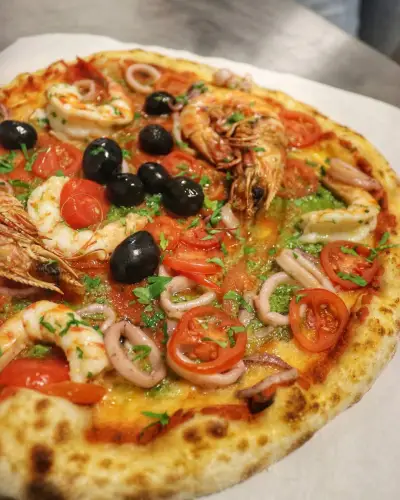 Pizzeria Luna Romana fotoğraf 4 - İzmir Mekan Rehberi