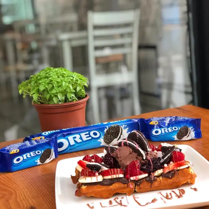 Lush Bakery & Coffee - İzmir Mekan Rehberi