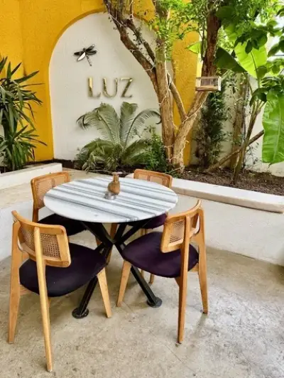 Luz's Mansion - İzmir Mekan Rehberi