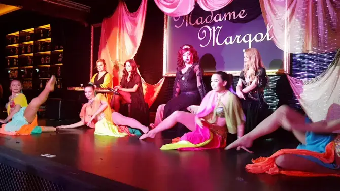 Madame Margot Summer - İzmir Mekan Rehberi