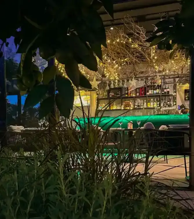 Mandarinn Karaburun - İzmir Mekan Rehberi