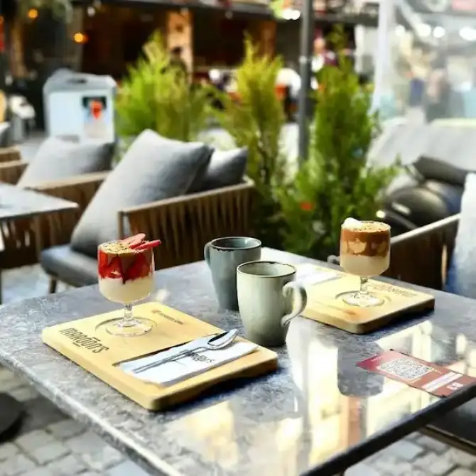 Maroon’s Tatlıcısı  - İzmir Mekan Rehberi