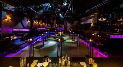 Martin Club Bayraklı fotoğraf 3 - İzmir Mekan Rehberi