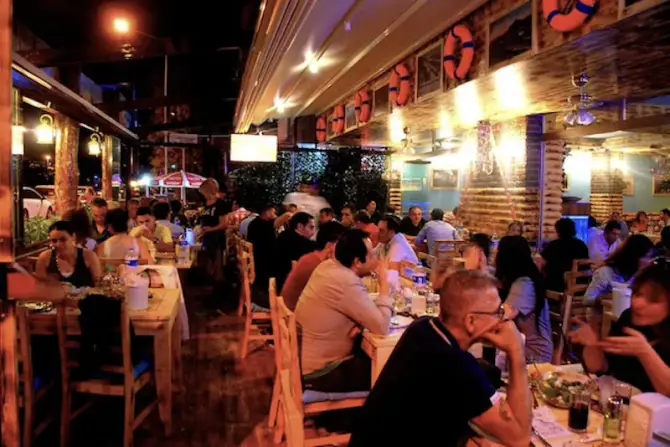 Balıkçı Meyhanesi - İzmir Mekan Rehberi