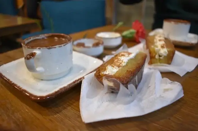 Meşhur Hisarönü Şambalicisi - İzmir Mekan Rehberi