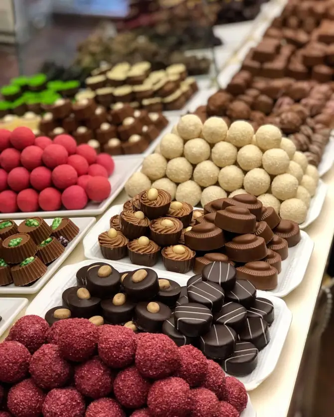Mild Chocolate - İzmir Mekan Rehberi