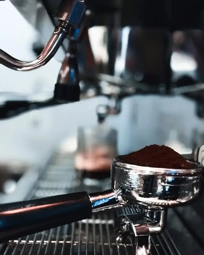 Mily Coffeeplus - İzmir Mekan Rehberi