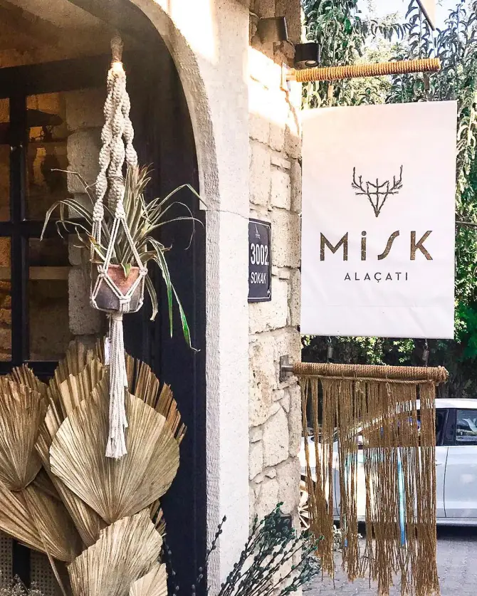 Misk Alaçatı - İzmir Mekan Rehberi