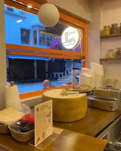 Mona Della Pasta fotoğraf 3 - İzmir Mekan Rehberi