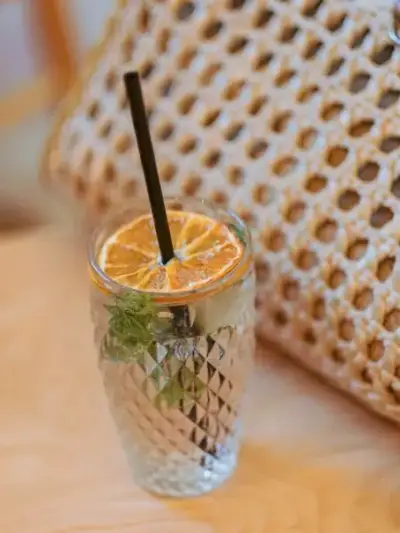 Monas Art Coffee Bakery fotoğraf 7 - İzmir Mekan Rehberi