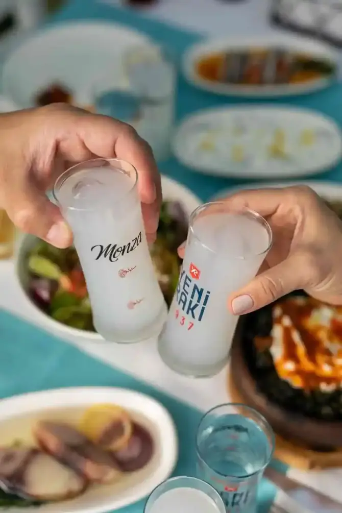 Monza Restaurant Sığacık - İzmir Mekan Rehberi