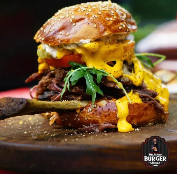 Mr.Asado Burger  - İzmir Mekan Rehberi