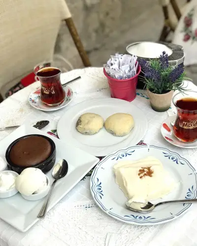 İmren Tatlıcısı fotoğraf 3 - İzmir Mekan Rehberi