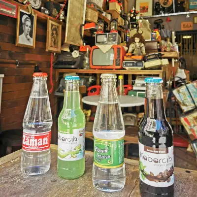 Münire Alsancak  fotoğraf 2 - İzmir Mekan Rehberi