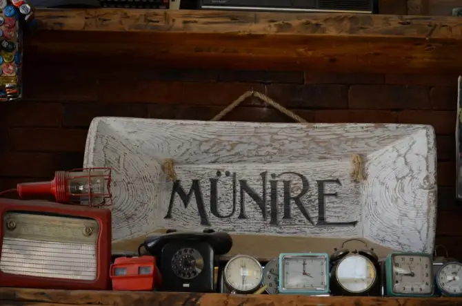 Münire Alsancak  - İzmir Mekan Rehberi