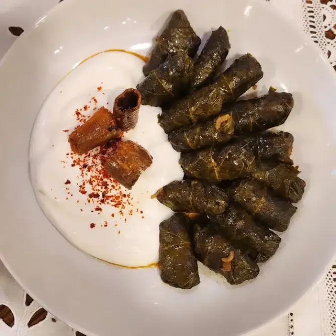 Mutfak Girit - İzmir Mekan Rehberi