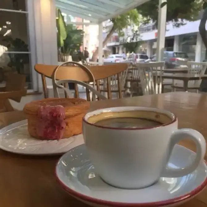 ByMelly - İzmir Mekan Rehberi