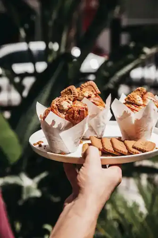 ByMelly - İzmir Mekan Rehberi