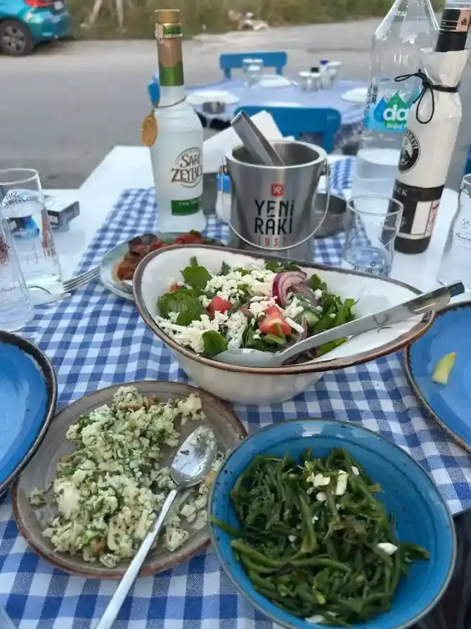 Mezze's Nanai Alaçatı - İzmir Mekan Rehberi