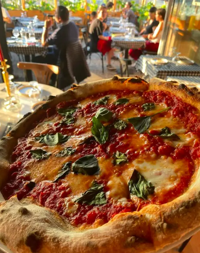 Napoli Gourmet Çeşme - İzmir Mekan Rehberi