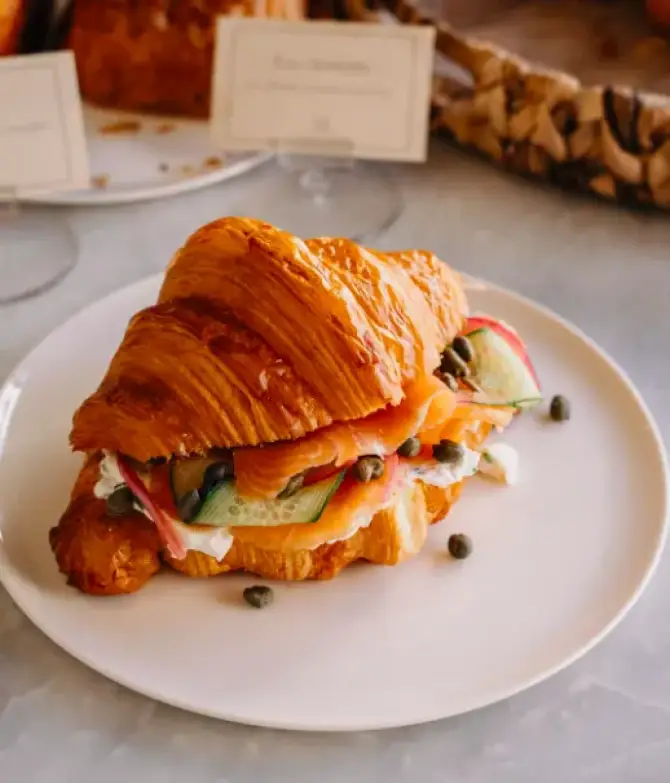 Neuf Patisserie & Boulangerie - İzmir Mekan Rehberi