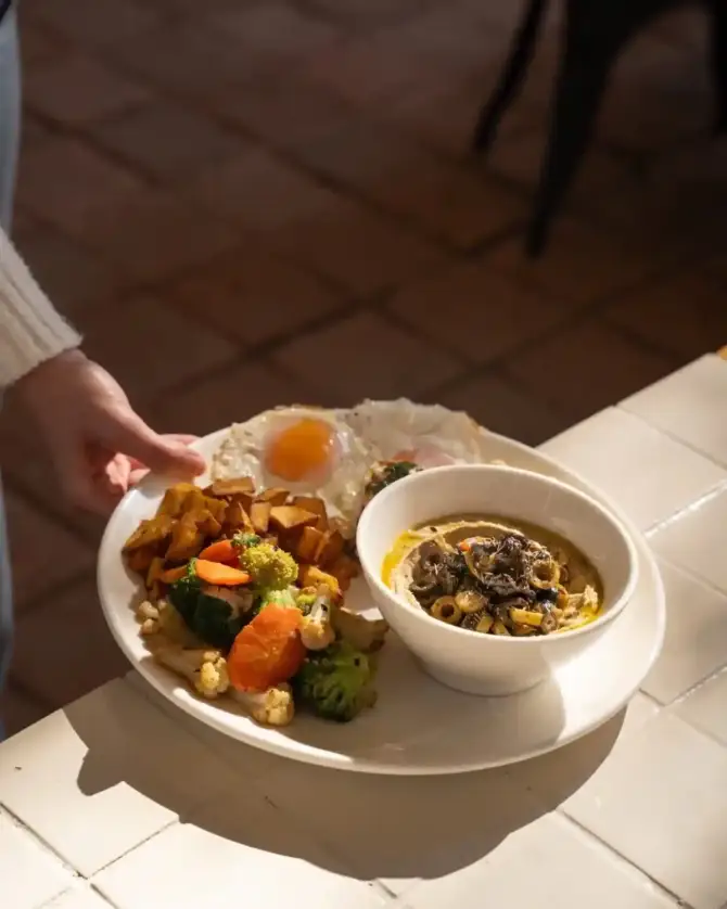 Nim Breakfast & Coffee - İzmir Mekan Rehberi