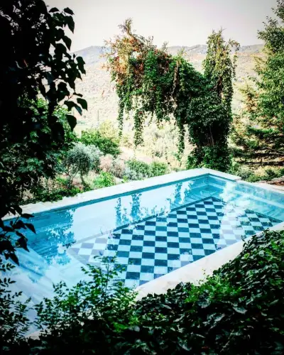 Nişanyan Evleri Hotel - İzmir Mekan Rehberi