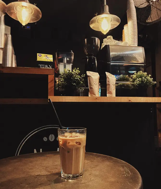 No.18 Coffee - İzmir Mekan Rehberi