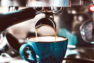 NoOndört Coffee fotoğraf 8 - İzmir Mekan Rehberi