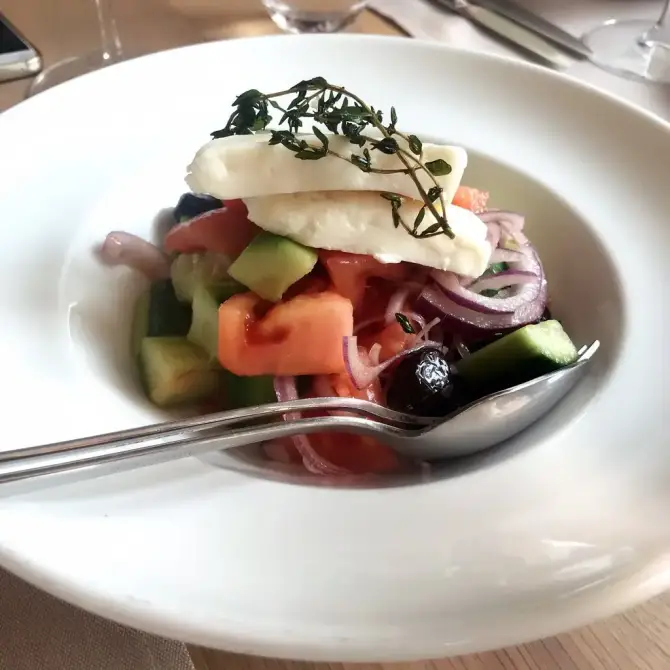 Noches Restaurant Bar - İzmir Mekan Rehberi