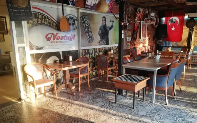 Nostalji Cafe Aliağa - İzmir Mekan Rehberi