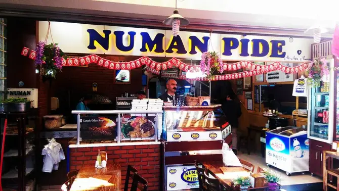 Numan Pide Kemeraltı - İzmir Mekan Rehberi