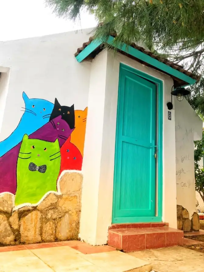 NUNU’s Butik Otel&Cafe - İzmir Mekan Rehberi