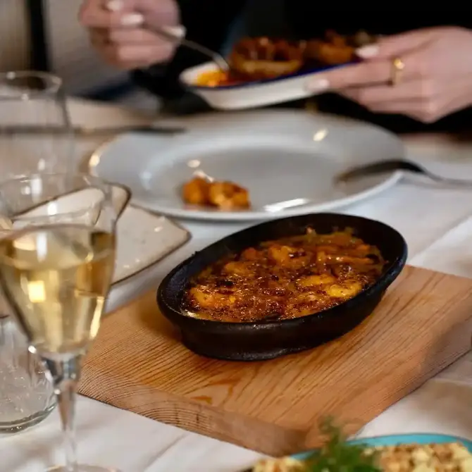 Olta Balık Bostanlı Restoran - İzmir Mekan Rehberi