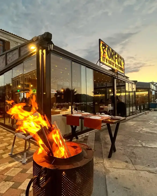 Orfoz Restaurant Yeni Foça - İzmir Mekan Rehberi