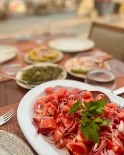Orfoz Restaurant Yeni Foça fotoğraf 8 - İzmir Mekan Rehberi