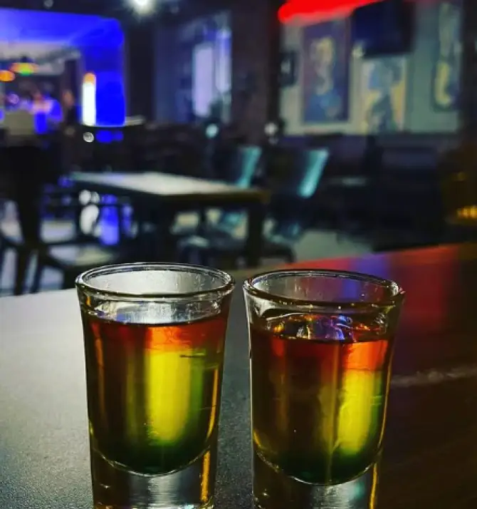 Otuz Beş Gastro & Pub - İzmir Mekan Rehberi