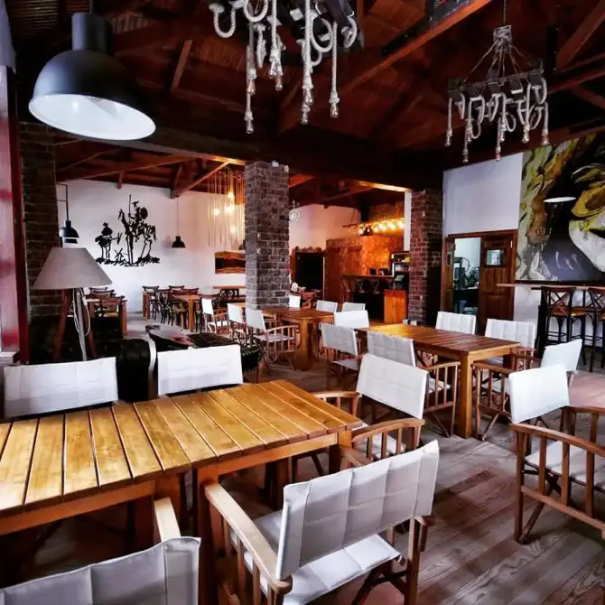 Paletto Pizza Burger - İzmir Mekan Rehberi